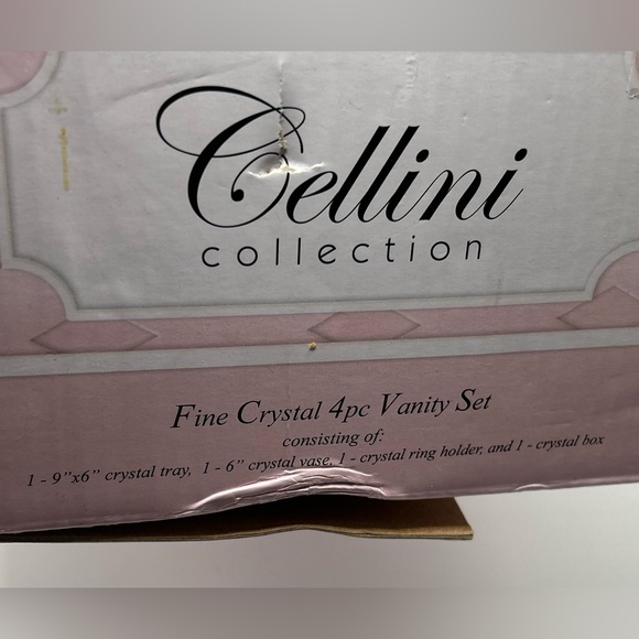 Cellini Collection Fine Crystal 4pc Vanity Set - Picture 13 of 14